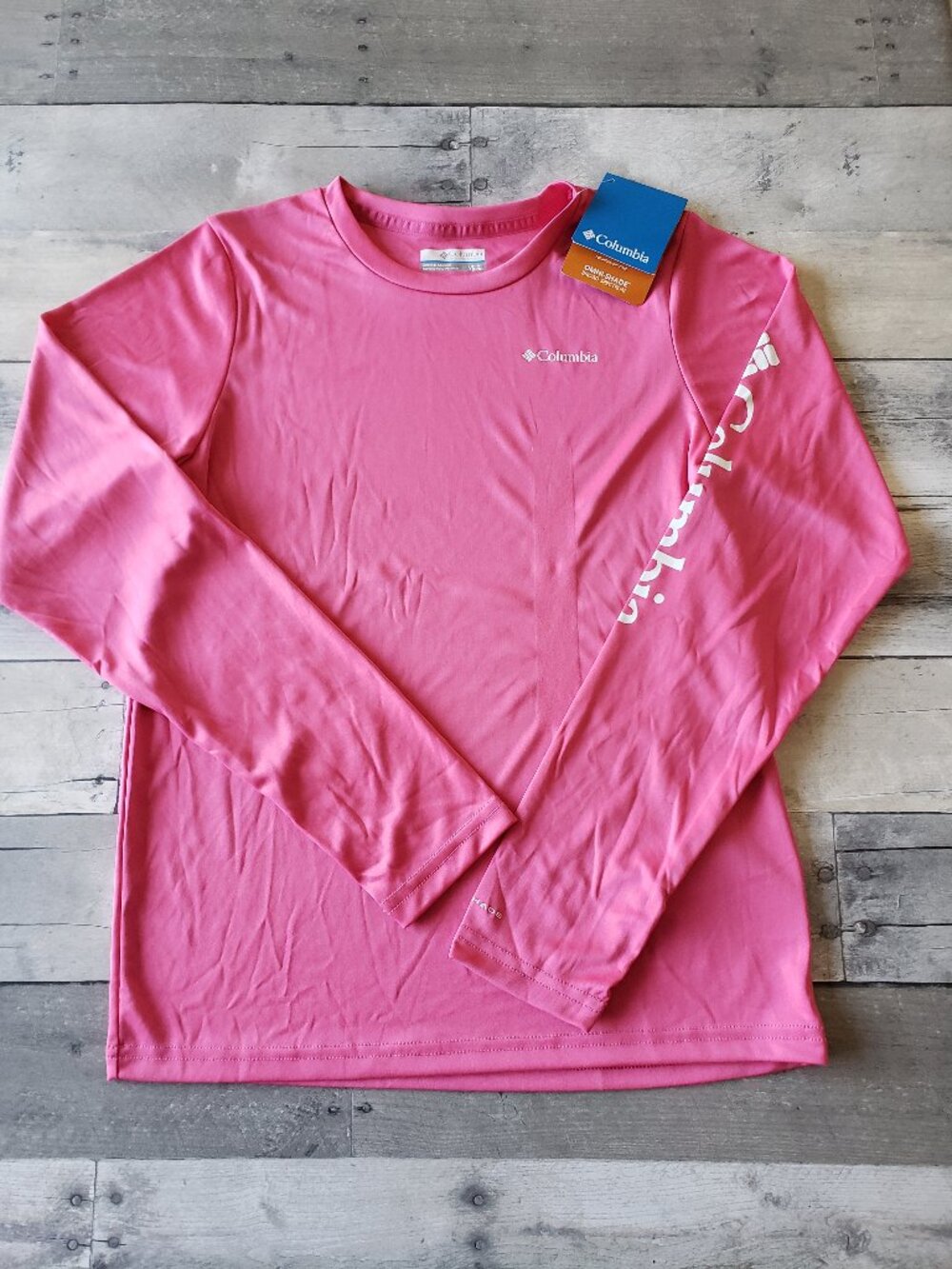 NWT - Columbia Youth Sun Long Sleeve Tee With Logo on Sleeve and Chest – Size L